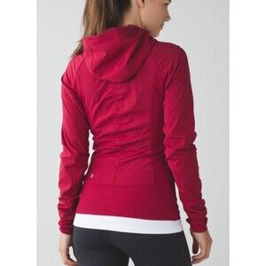 Lululemon In Flux Jacket Reversible Full Zipper Hooded in Cranberry Red Size 6